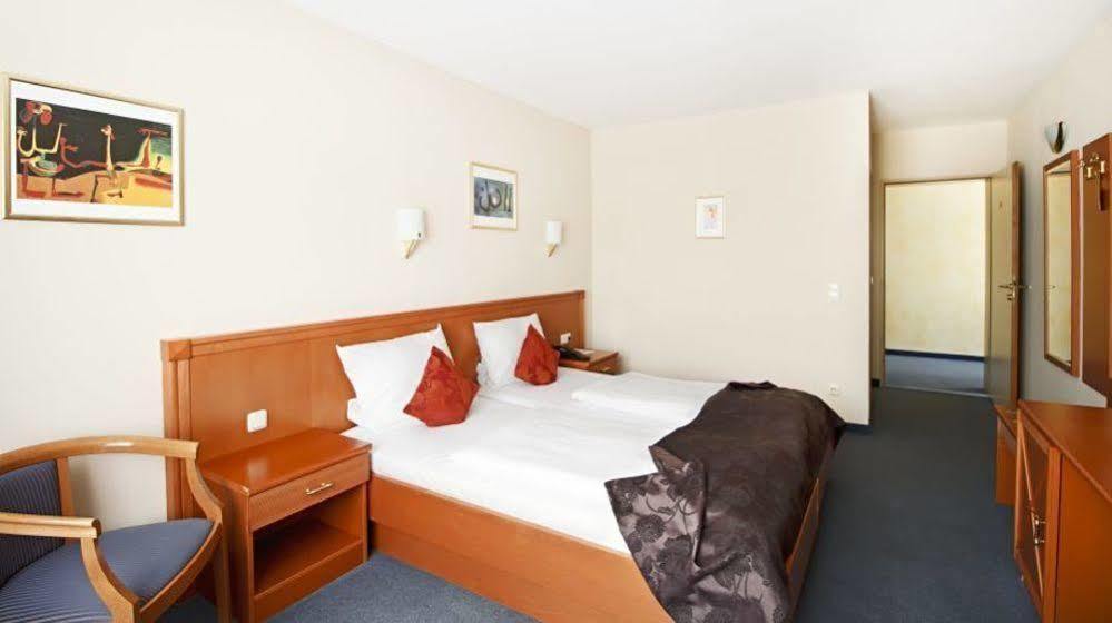 Hotel Blutenburg München Kültér fotó